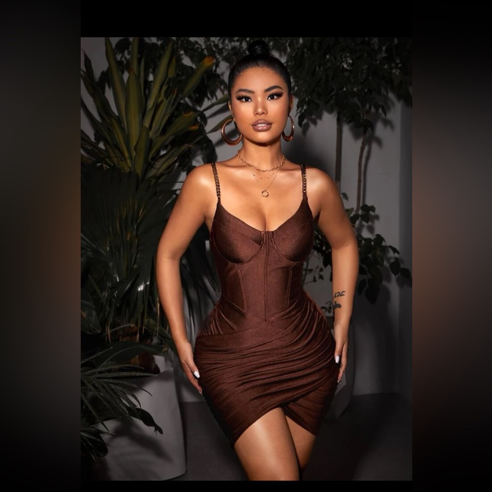 Chain straps wrap bodycon dress